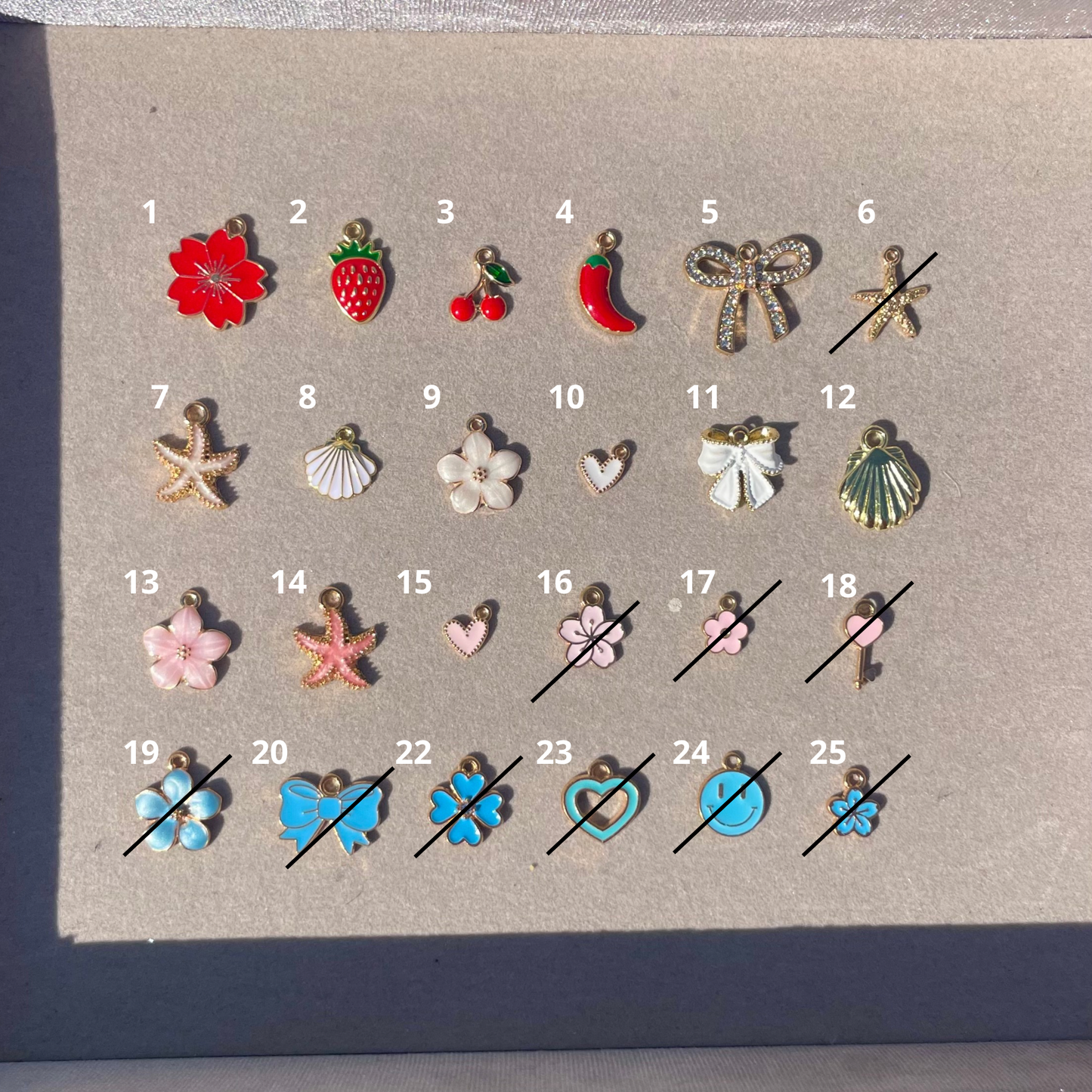 BAR À CHARMS DORÉE | Bracelet / Collier personnalisés